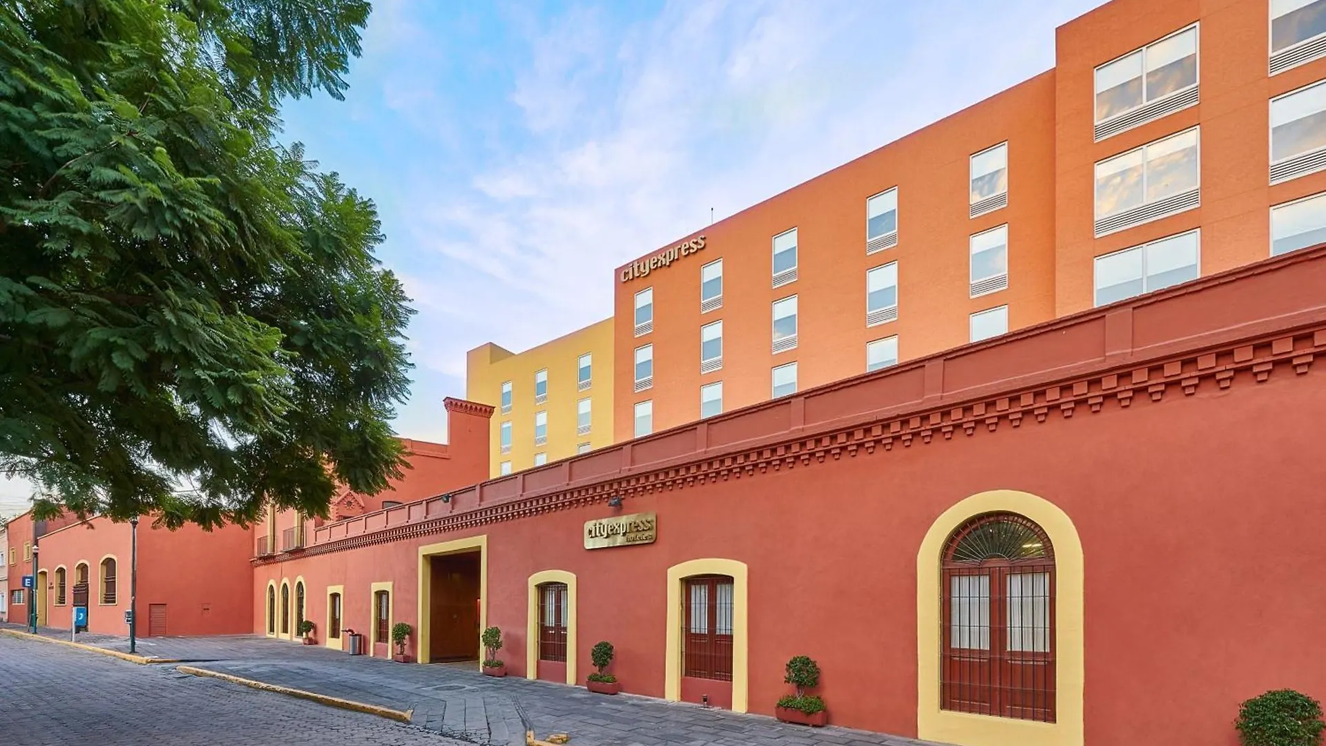 Hotell City Express By Marriott Puebla Centro
